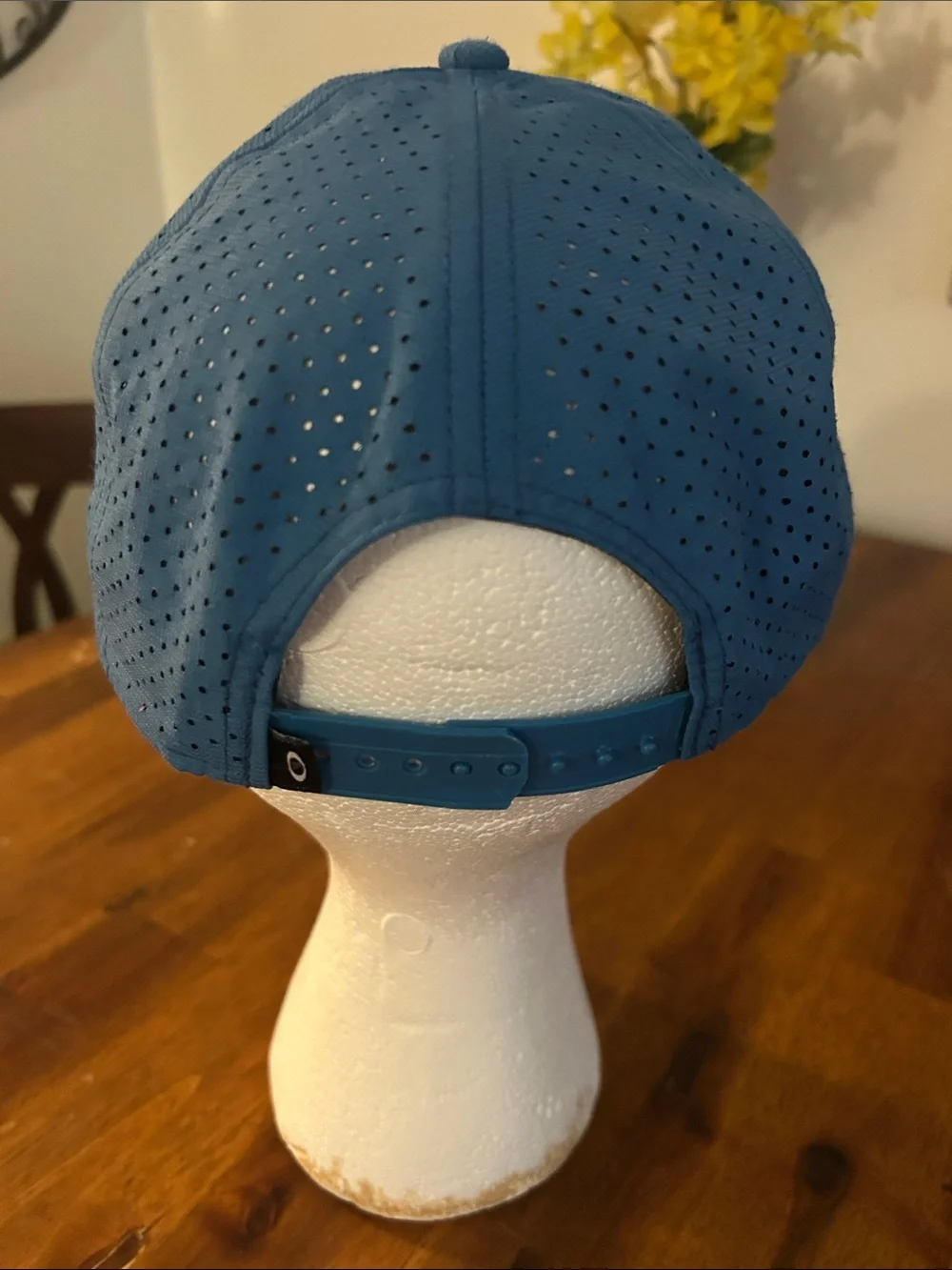 Oakley Perf Blue/Black Raised Letter Graphics Ventilation Sports Comfort  Hat